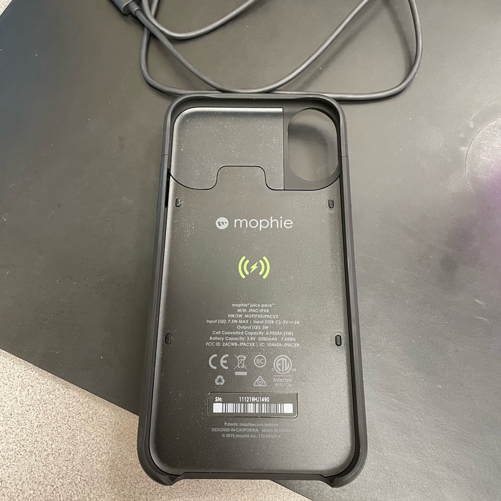 Mophie Charging Case for XR